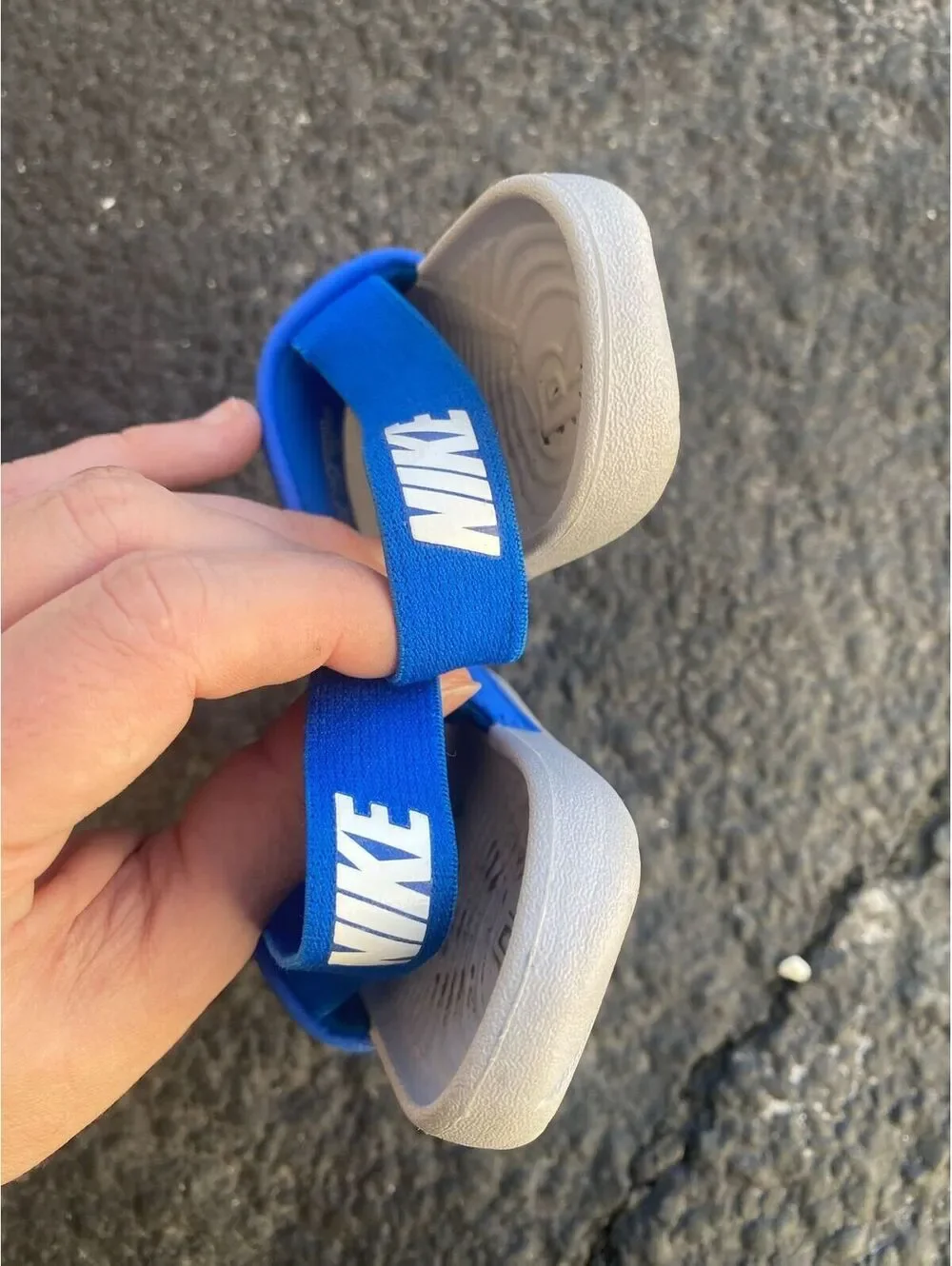 EUC Toddler infant Nike sandals blue boys girls size 6c waterproof shoes beach